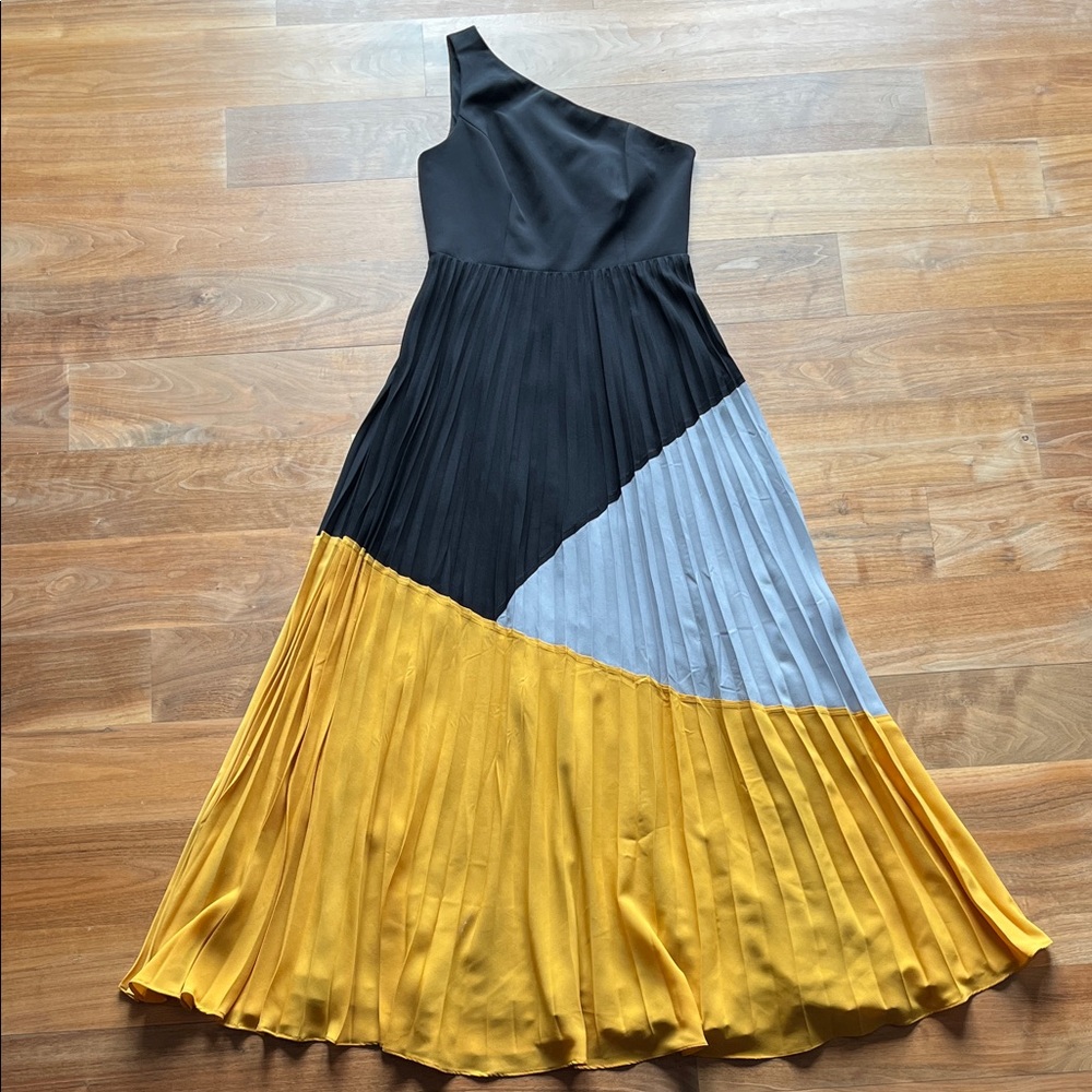 Luxury Designer Aidan Mattox Elegant Geometric Patter One-Shoulder Dress